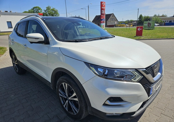 Nissan Qashqai cena 53600 przebieg: 128000, rok produkcji 2018 z Głuszyca małe 67